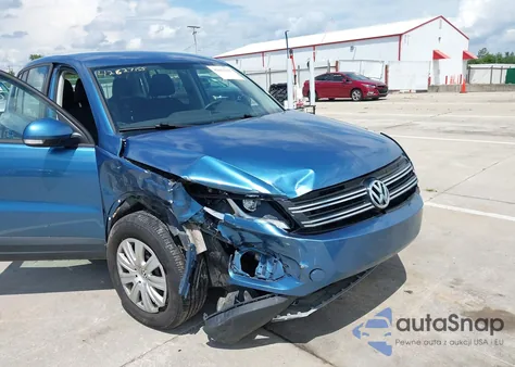 2018 Volkswagen Tiguan Limited 2.0T z USA, uszkodzony, nr VIN WVGBV7AX3JK003751